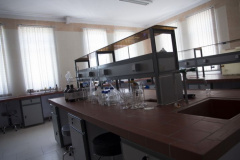 Qamsar - Essential Oil Research Center - Laboratory 3